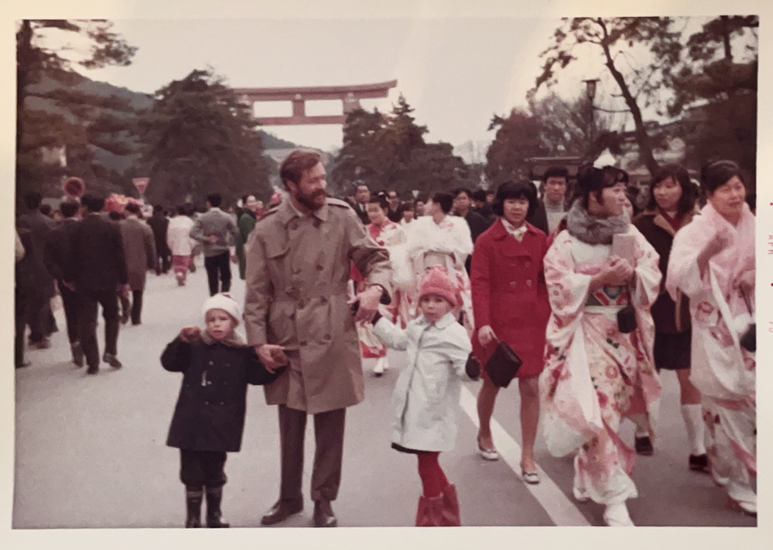 Original Japan crowd photograph